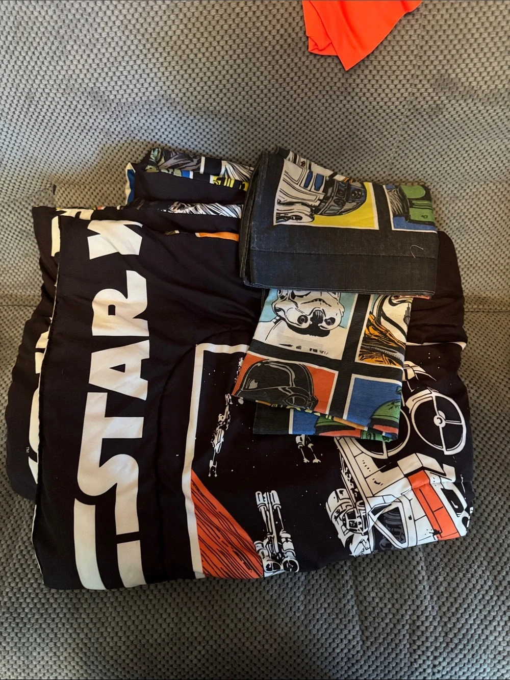 Star Wars Black Bedding Comforter with Multicolor Panels